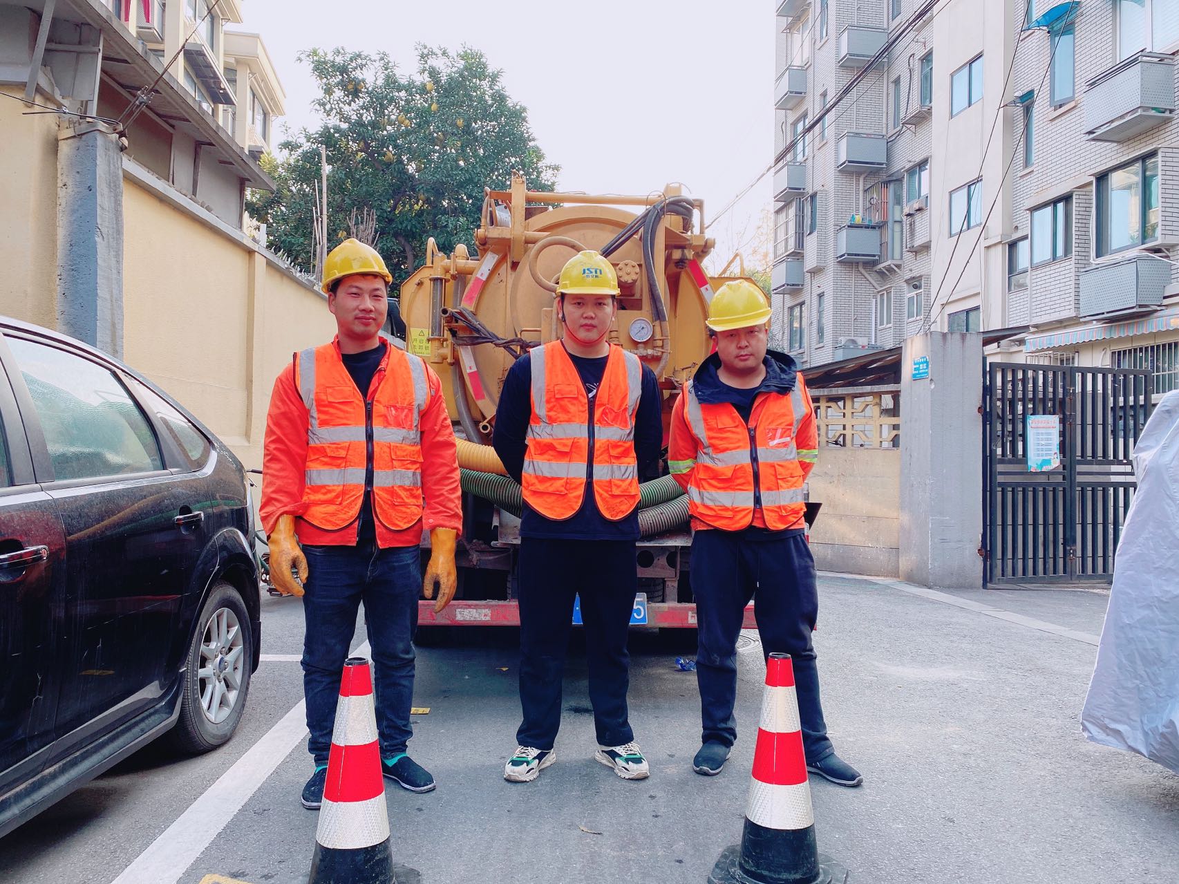 回龙桥南京某小区管道清淤检测施工